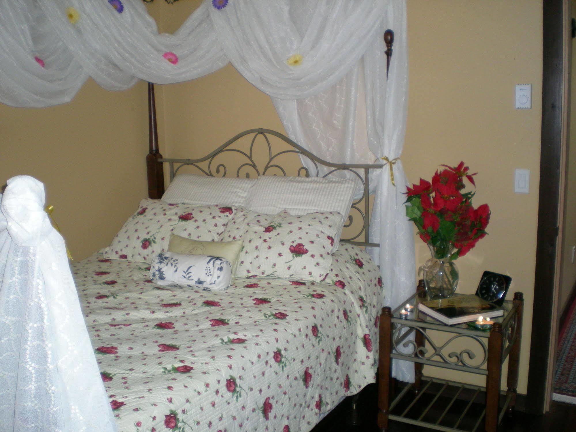 Bed and Breakfast Davis Brook Retreat Sechelt Exterior foto