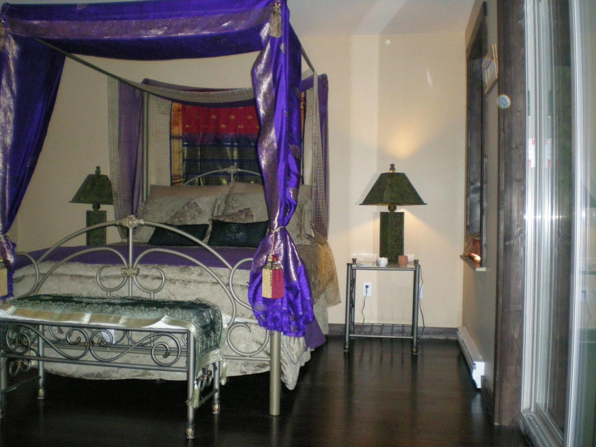 Bed and Breakfast Davis Brook Retreat Sechelt Exterior foto